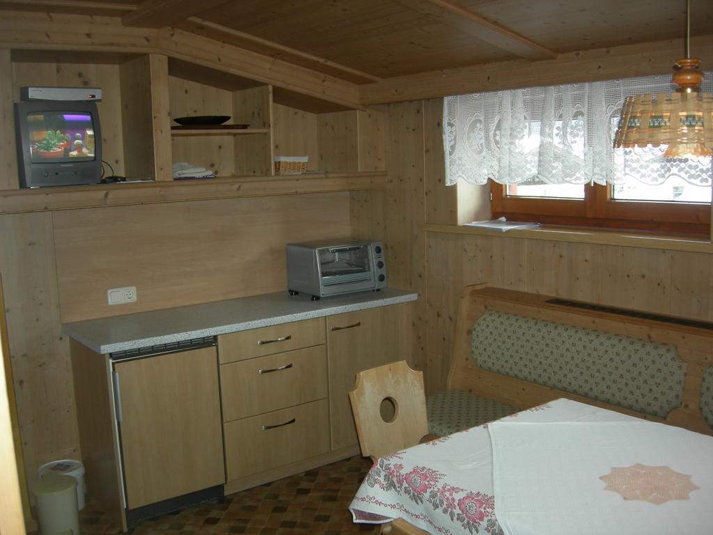 Haus Mooshof Apartment แลร์มอส ห้อง รูปภาพ